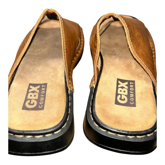 GBX Men’s Brown Leather Slip-On Sandals Size 8M Open Toe Casual Travel - Picture 3 of 10